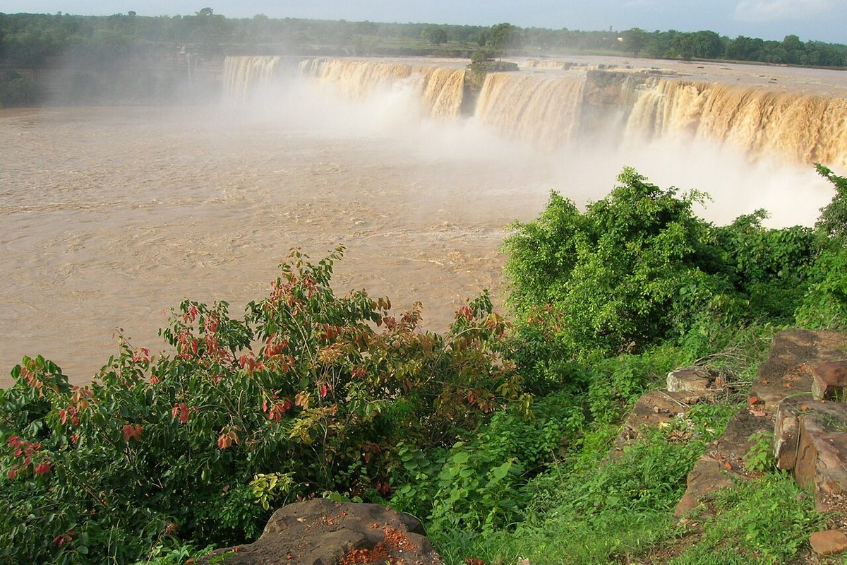 Chitrakote Falls - India Travel Guide hero image