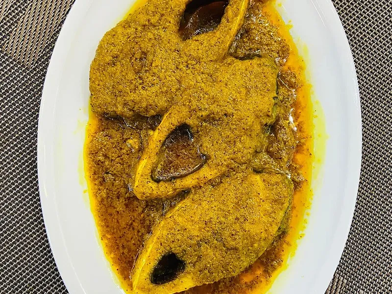 Hilsa Fish Curry (Ilish Macher Jhol)