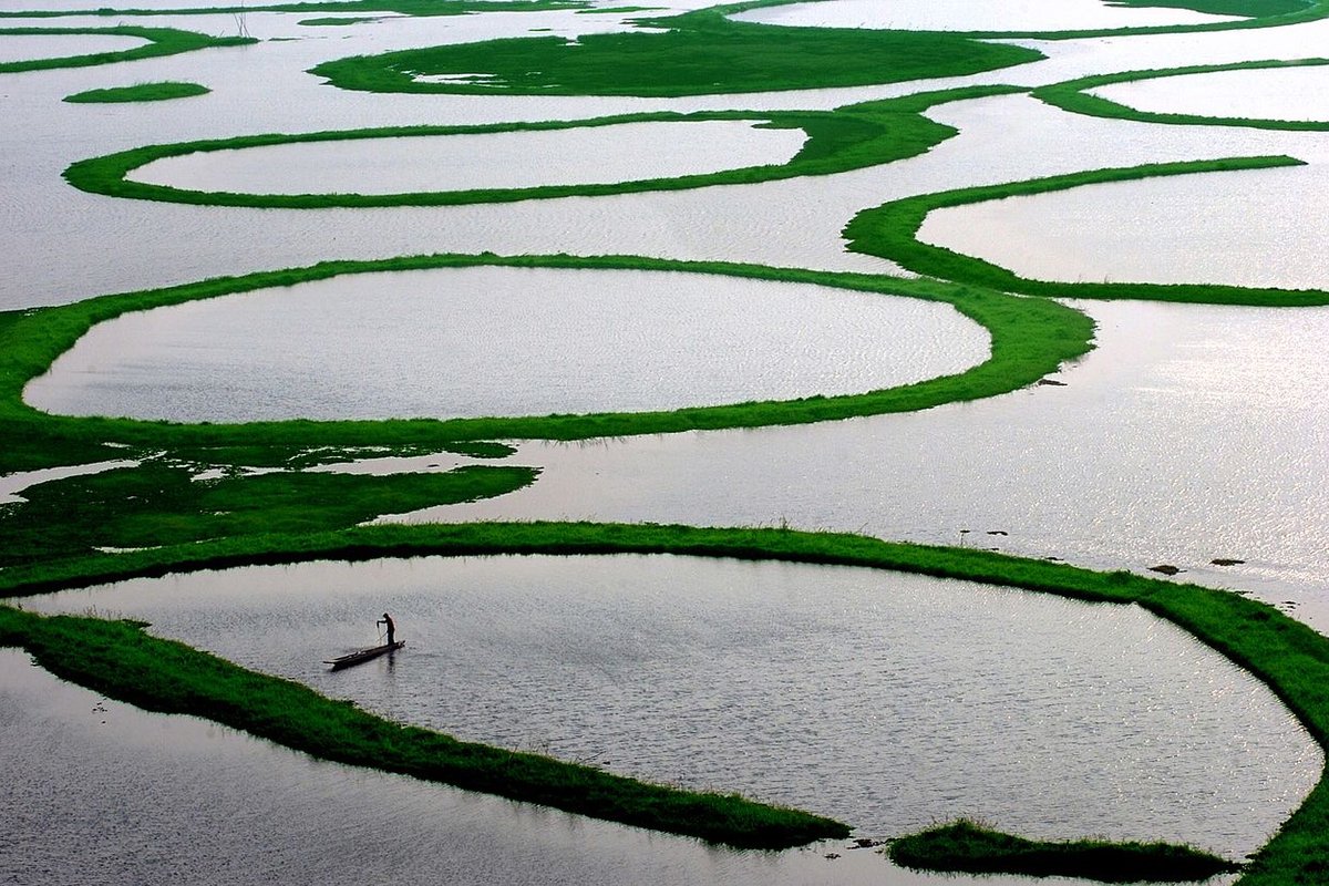 Loktak Lake travel guide