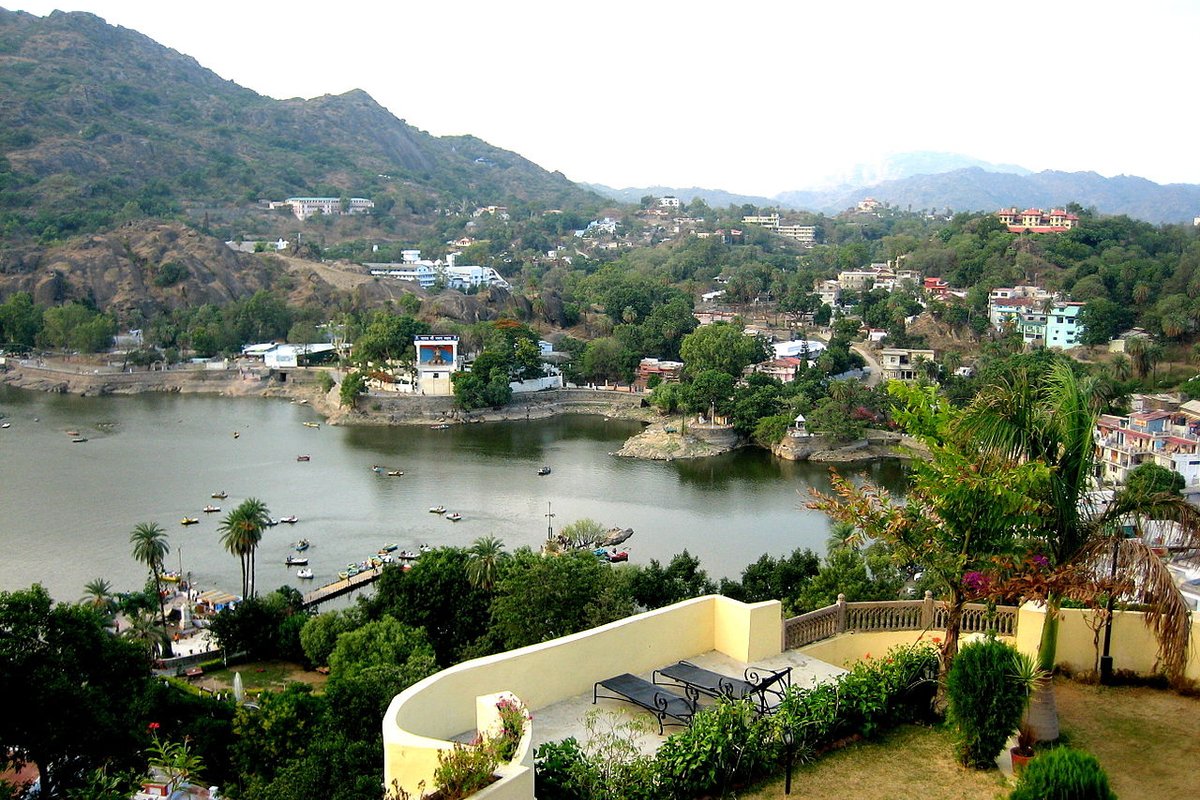 Mount Abu - India Travel Guide hero image
