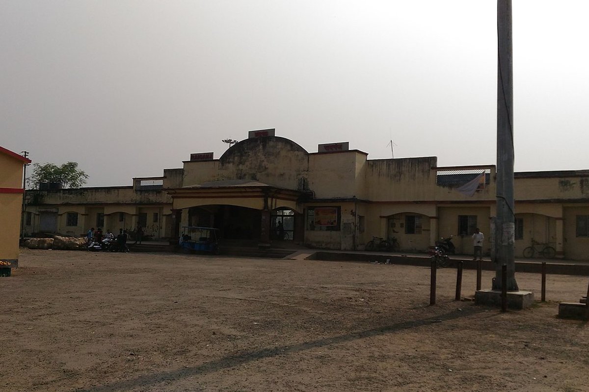 Raiganj Travel Guide: Things to Do, How to Reach, Best Time to Visit travel guide