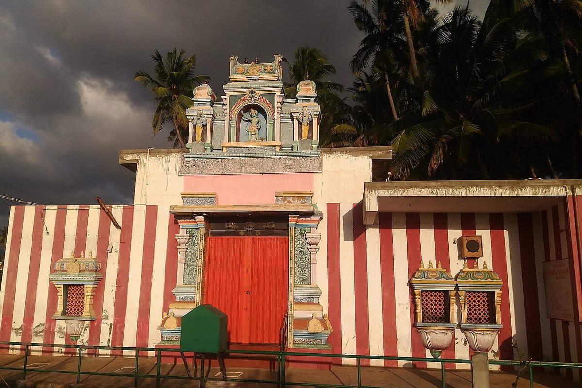 Theni Travel Guide: Things to Do, How to Reach, Best Time to Visit hero image